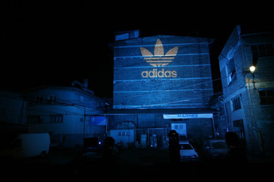 adidas1 14537 101161926577259 100000503557195 29456 3321443 n Renman o adidas tulumu