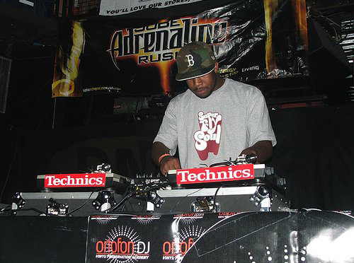 605x605 18999001 DJ TyHandswell   90s Hip Hop (Promo Mix)