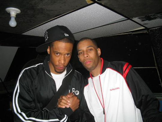punchline_black_milk l b8b93b0a4e692cd35c83037bf55b4038 Punchline (eMC) – Warfare Freestyle
