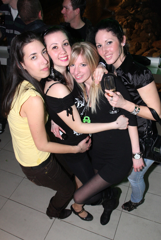 rijeka15 rijeka15 Galerija: DJ Phat Phillie @ Axe Party (Terminal, Rijeka)