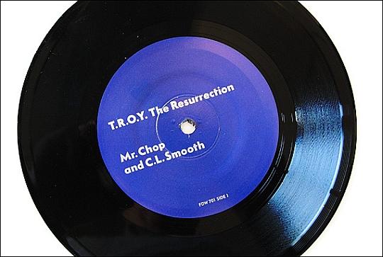 5b1e1ea10e77a14c6b2f2166647d3354 Mr. Chop & CL Smooth   T.R.O.Y. (The Resurrection)