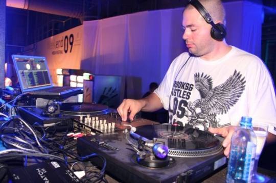 phillie 8520 1120367132142 1315969832 305469 5955678 n DJ Phat Phillie @ Klub TOP (Ljubljana)