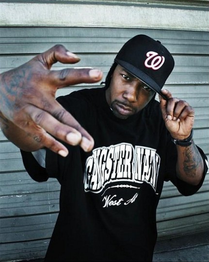 l a0f956f2d5abe5bf596da02ab5ed372c 431x540 MC Eiht   All Hood