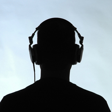 listening-to-music listening to music The Lost Age of the Full Album Experience