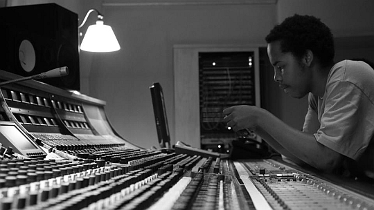 es Earl Sweatshirt   Chum