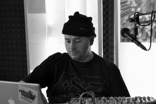 DJ Phat Phillie 808 session Medika mix DSC 0018 540x360 DJ Phat Phillie 808 session Medika mix