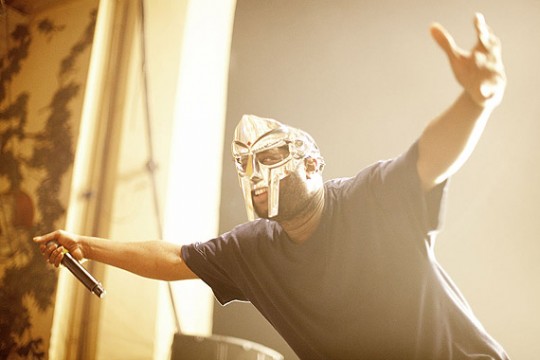 doom london2 420 540x360 DOOM live na Soundwave Festivalu